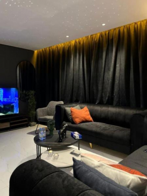 ١شقة مودرن دخول ذاتي انيقه